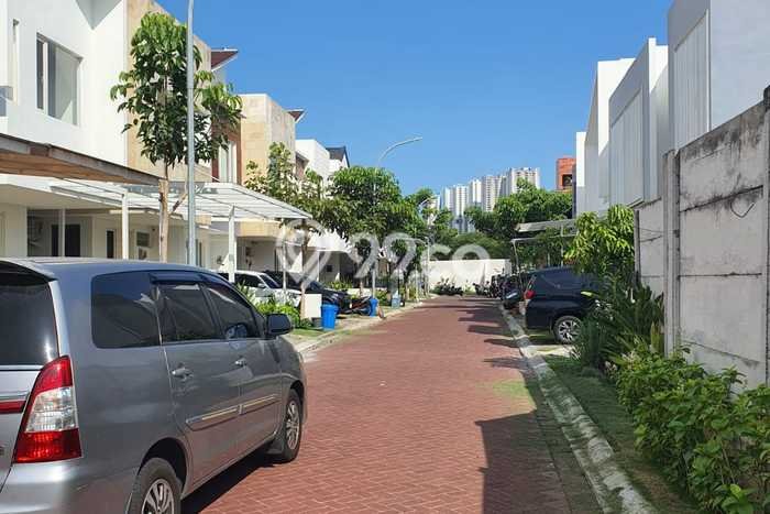 Hunian Cantik Modern Lb 82m2 di Wiyung, Surabaya Hunian Cantik Modern Lb 82m2 di Wiyung, Surabaya
