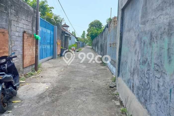 Tanah Dijual Lokasi Strategis di Denpasar dengan Luas 280m2 Tanah Dijual Lokasi Strategis di Denpasar dengan Luas 280m2