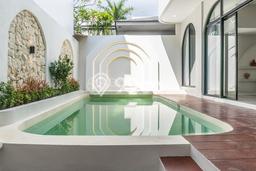 Dijual Vila Kawasan , Luas 135m2m², Posisi Strategis Dijual Vila Kawasan , Luas 135m2m², Posisi Strategis