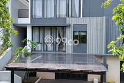 Rumah Bagus Siap Huni Di BSD Luas 336m2 Lokasi Strategis Rumah Bagus Siap Huni Di BSD Luas 336m2 Lokasi Strategis