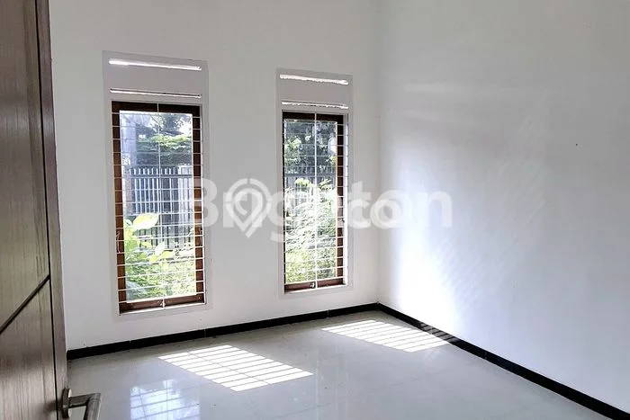 Jual Rumah Strategis Bagus Punya 5 KT di Klojen Malang SHM Jual Rumah Strategis Bagus Punya 5 KT di Klojen Malang SHM