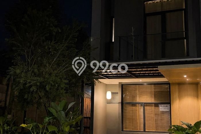 For Sale Rumah 3 Kamar Lokasi Strategis Bagus dan Strategis di BSD For Sale Rumah 3 Kamar Lokasi Strategis Bagus dan Strategis di BSD