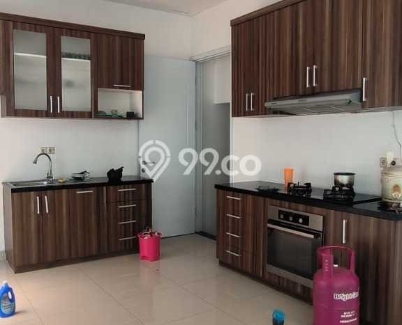 Rumah Cantik Siap Huni Di BSD Luas 300m2 Lokasi Strategis Rumah Cantik Siap Huni Di BSD Luas 300m2 Lokasi Strategis