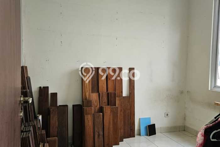 Disewakan! Rumah 3 Kamar Tidur &
3 Kamar Mandi di BSD The Icon, Tangerang Disewakan! Rumah 3 Kamar Tidur &
3 Kamar Mandi di BSD The Icon, Tangerang