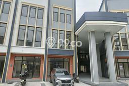Ruko untuk Disewa di Pusat Tangerang Luas Bangunan 177m2 Ruko untuk Disewa di Pusat Tangerang Luas Bangunan 177m2