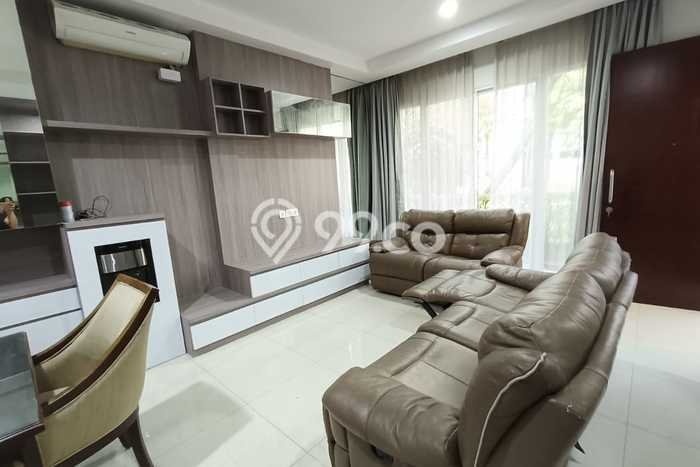 Disewakan! Rumah 4 Kamar Tidur &
3 Kamar Mandi di Puri Mansion, Jakarta Barat Disewakan! Rumah 4 Kamar Tidur &
3 Kamar Mandi di Puri Mansion, Jakarta Barat