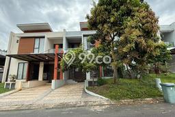 Rumah di Batam Kota, Akses ke Mall, LT 160m2m² Rumah di Batam Kota, Akses ke Mall, LT 160m2m²