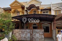 LOKASI STRATEGIS! Rumah kawasan Cengkareng, Akses ke Stasiun, 3 KM, Luas 90m2m² Bangunan 105m2m² LOKASI STRATEGIS! Rumah kawasan Cengkareng, Akses ke Stasiun, 3 KM, Luas 90m2m² Bangunan 105m2m²