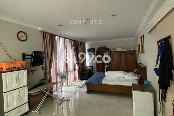 Rumah Eksklusif Siap Huni LT 200m2 di Tapos, Depok Rumah Eksklusif Siap Huni LT 200m2 di Tapos, Depok