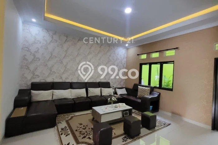 Hunian Mewah Siap Huni LT 300m2 di Ciracas, Jakarta Timur Hunian Mewah Siap Huni LT 300m2 di Ciracas, Jakarta Timur