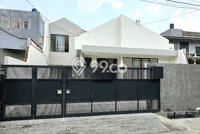 Dijual Rumah Mewah Elegan Dengan View Cantik di Meruya, Jakarta Barat Dijual Rumah Mewah Elegan Dengan View Cantik di Meruya, Jakarta Barat