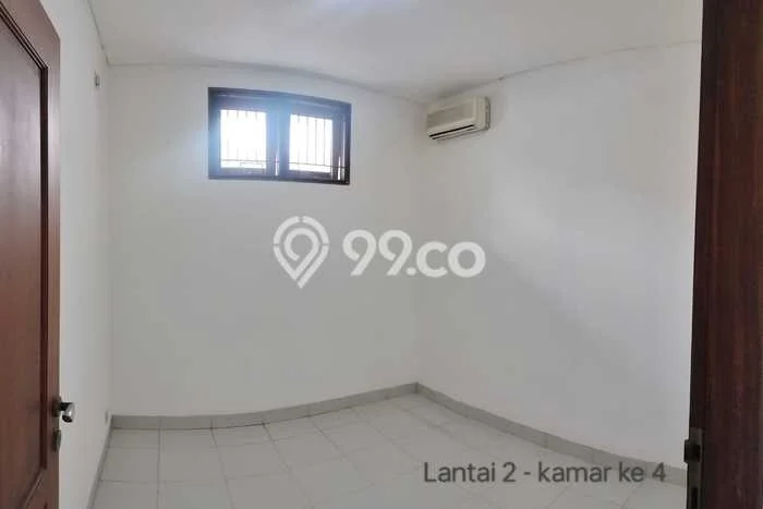 Rumah Sewa Jakarta Barat LT 90m2 LB 140m2 Area Duri Kepa Rumah Sewa Jakarta Barat LT 90m2 LB 140m2 Area Duri Kepa