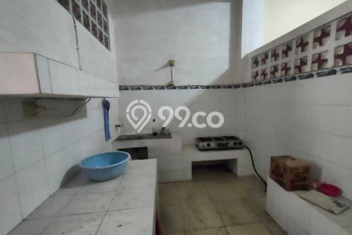 FOR SALE! Ruko di Gondomanan Yogyakarta, LT 140m2, LB 300m2 FOR SALE! Ruko di Gondomanan Yogyakarta, LT 140m2, LB 300m2