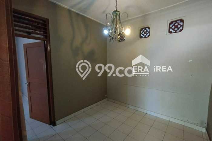 Rumah Modern Cantik 4 Kamar Siap Huni di Mlati Rumah Modern Cantik 4 Kamar Siap Huni di Mlati