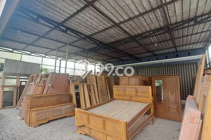 Unit Gudang Disewa Lokasi Prambanan, Sleman Spesifikasi Luas Bangunan 400m2 Unit Gudang Disewa Lokasi Prambanan, Sleman Spesifikasi Luas Bangunan 400m2