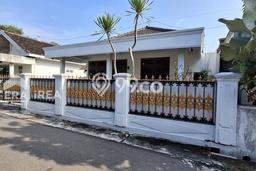 Dijual Rumah 3 Kamar Lokasi Ideal Bagus dan Strategis di Klaten Utara Dijual Rumah 3 Kamar Lokasi Ideal Bagus dan Strategis di Klaten Utara