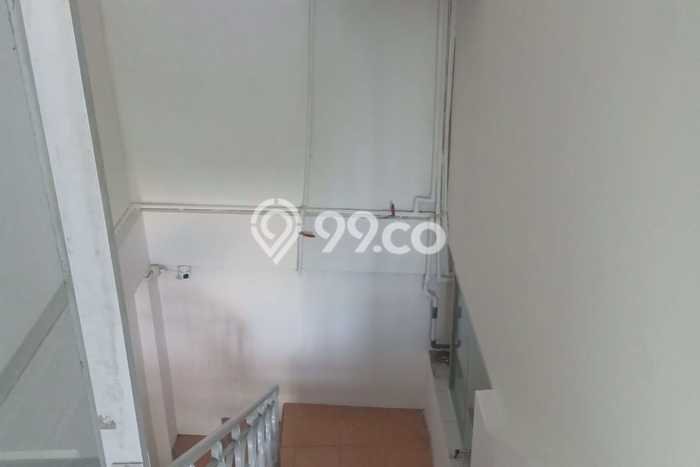 Ruko Dijual di Surakarta LT 65m2 & LB 110m2 Lokasi Terbaik! Ruko Dijual di Surakarta LT 65m2 & LB 110m2 Lokasi Terbaik!