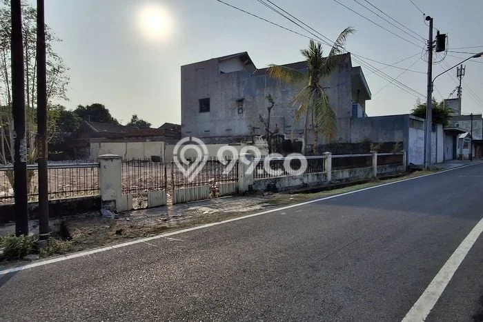 Untuk Dijual Tanah di Serengan Surakarta Luas 765m2 SHM Untuk Dijual Tanah di Serengan Surakarta Luas 765m2 SHM