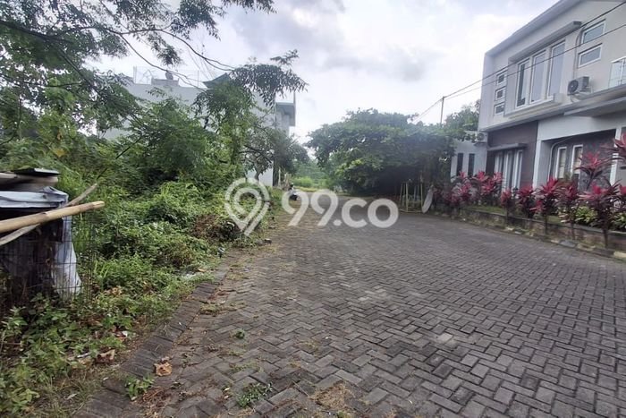 Tanah Kosong Dijual di Sleman dengan Area 247m2 Tanah Kosong Dijual di Sleman dengan Area 247m2