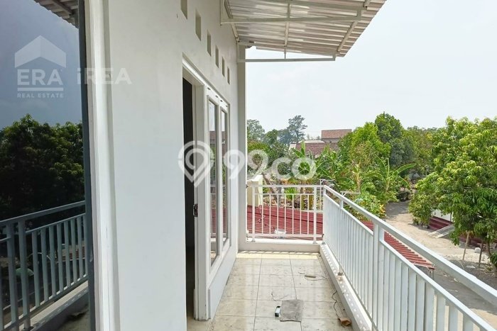 Jual Rumah Bagus Siap Huni LB 280m2 di Ngaglik, Sleman Jual Rumah Bagus Siap Huni LB 280m2 di Ngaglik, Sleman