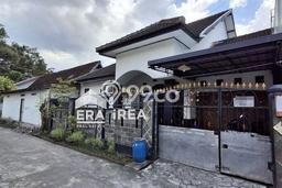 Dijual Rumah Strategis Bagus Punya 4 KT di Depok Sleman SHM Dijual Rumah Strategis Bagus Punya 4 KT di Depok Sleman SHM