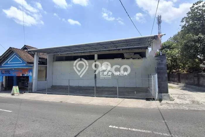 Unit Gudang Paling Strategis di Sleman Sleman dengan LB 180m2 Unit Gudang Paling Strategis di Sleman Sleman dengan LB 180m2