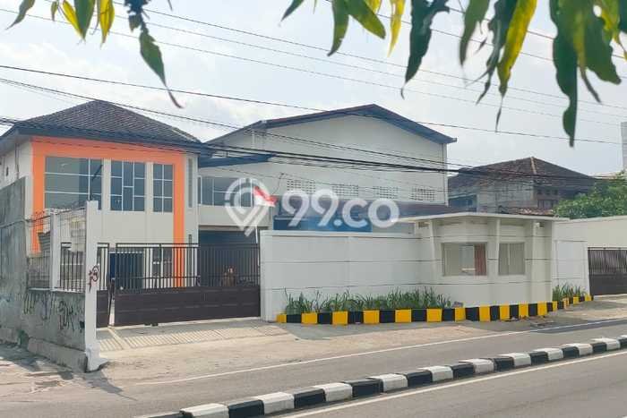 Disewakan Gudang di Pusat Kota Yogyakarta Ramai Strategis Disewakan Gudang di Pusat Kota Yogyakarta Ramai Strategis