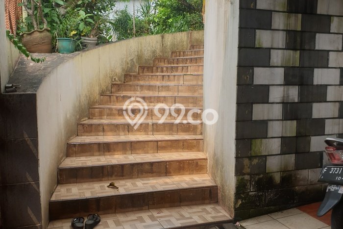 Hunian Elit LB 300m2 Siap Pakai Desain Elegan di Tegallega, Bogor Hunian Elit LB 300m2 Siap Pakai Desain Elegan di Tegallega, Bogor