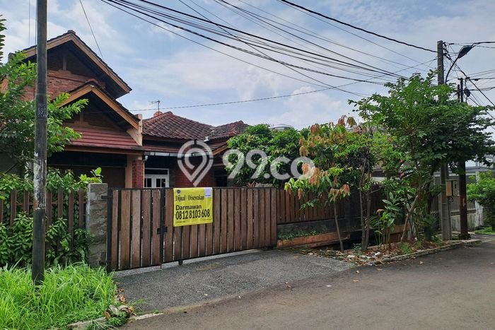 For Sale! Premium House LT 338m2 Desain Elegan di Tegallega For Sale! Premium House LT 338m2 Desain Elegan di Tegallega