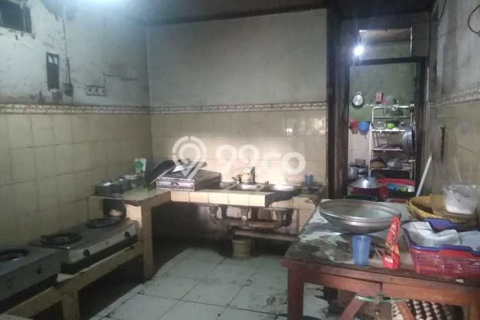 Unit Ruko Dijual di Bojongsoang Bandung Luas Tanah 300m2, Luas Bangunan 470m2 Unit Ruko Dijual di Bojongsoang Bandung Luas Tanah 300m2, Luas Bangunan 470m2
