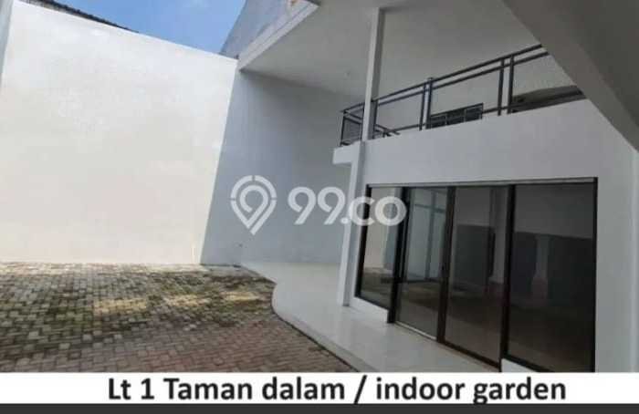 Rumah Elit LB 865m2 Siap Huni Desain Elegan di Caringin, Bandung Rumah Elit LB 865m2 Siap Huni Desain Elegan di Caringin, Bandung