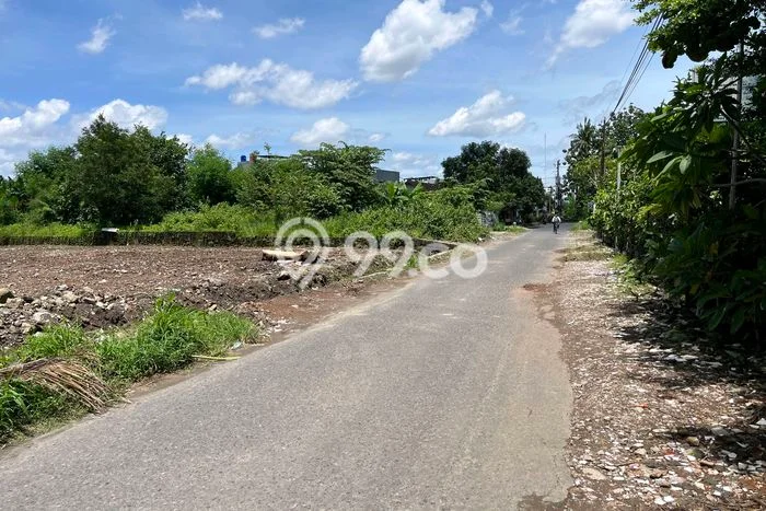 Kavling Tanah untuk Dijual di Maguwoharjo, Yogyakarta, Luas 194m2 Kavling Tanah untuk Dijual di Maguwoharjo, Yogyakarta, Luas 194m2