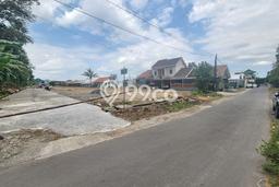 Dijual Tanah 200m2 di Maguwoharjo, Yogyakarta Dijual Tanah 200m2 di Maguwoharjo, Yogyakarta