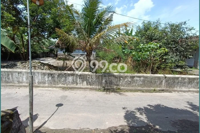 Tanah untuk Dijual di Prambanan Klaten Luas 105m2 Tanah untuk Dijual di Prambanan Klaten Luas 105m2