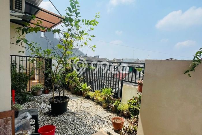 For Sale! Premium House LT 135m2 Desain Elegan di Caturtunggal For Sale! Premium House LT 135m2 Desain Elegan di Caturtunggal