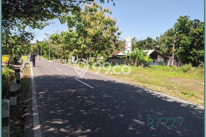 Tanah Jogjakarta, Dekat Jogja Eco Park, Pinggir Jalan Raya Tanah Jogjakarta, Dekat Jogja Eco Park, Pinggir Jalan Raya