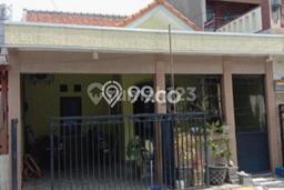 For Sale Rumah 3 Kamar Lokasi Ideal Nyaman dan Strategis di Wiyung For Sale Rumah 3 Kamar Lokasi Ideal Nyaman dan Strategis di Wiyung
