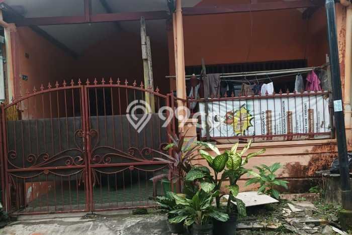 Dijual Cepat Rumah Bagus Siap Huni LB 90m2 di Wiyung, Surabaya Dijual Cepat Rumah Bagus Siap Huni LB 90m2 di Wiyung, Surabaya