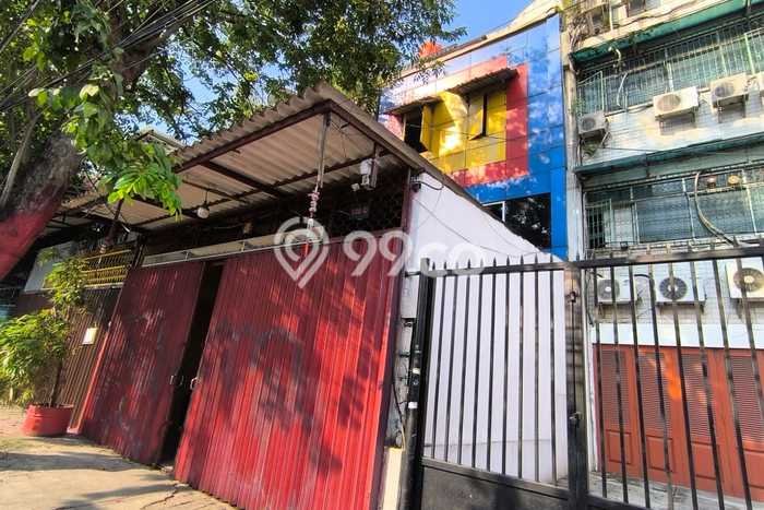 Ruko Bagus Dijual LB 1m2 Lokasi Strategis Jakarta Barat Area Cocok untuk Berbisnis Ruko Bagus Dijual LB 1m2 Lokasi Strategis Jakarta Barat Area Cocok untuk Berbisnis