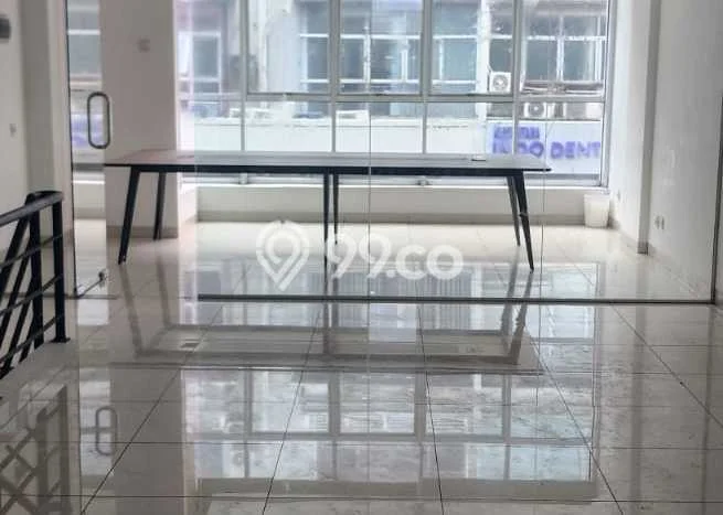 Unit Ruko Disewakan di Pluit di Area Ramai & Strategis Unit Ruko Disewakan di Pluit di Area Ramai & Strategis