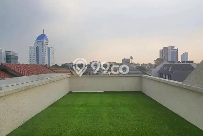 Jual Rumah Luas Megah Dengan View Eksklusif di Pondok Indah, Jakarta Selatan Jual Rumah Luas Megah Dengan View Eksklusif di Pondok Indah, Jakarta Selatan