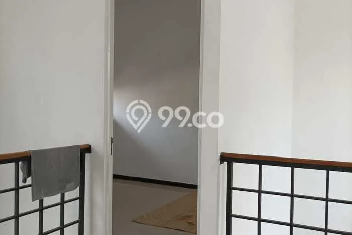 Rumah Strategis Modern Lb 85m2 di Menganti, Gresik Rumah Strategis Modern Lb 85m2 di Menganti, Gresik