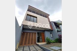 For Sale! Luxury House LT 140m2 Desain Modern di Pondok Indah For Sale! Luxury House LT 140m2 Desain Modern di Pondok Indah