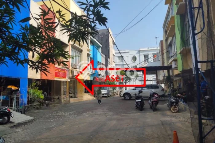 Ruko Dijual di Jakarta Timur LT 59m2 & LB 120m2 Lokasi Terbaik! Ruko Dijual di Jakarta Timur LT 59m2 & LB 120m2 Lokasi Terbaik!