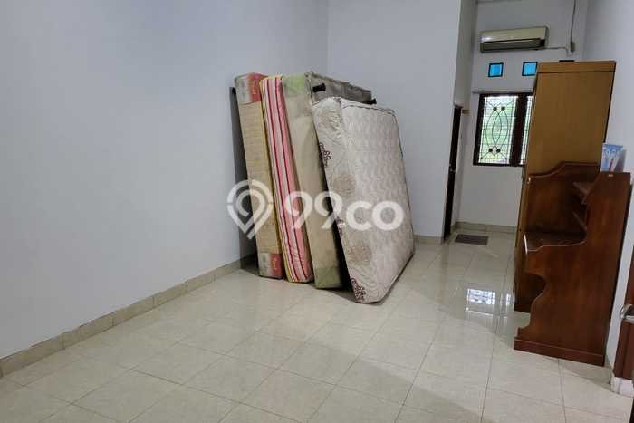 Dijual Rumah 2 Kamar Lokasi Ideal Nyaman dan Strategis di Karawang Barat Dijual Rumah 2 Kamar Lokasi Ideal Nyaman dan Strategis di Karawang Barat