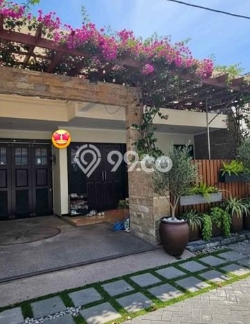 Jual Rumah Bagus Siap Huni LB 200m2 di Sukolilo, Surabaya Jual Rumah Bagus Siap Huni LB 200m2 di Sukolilo, Surabaya