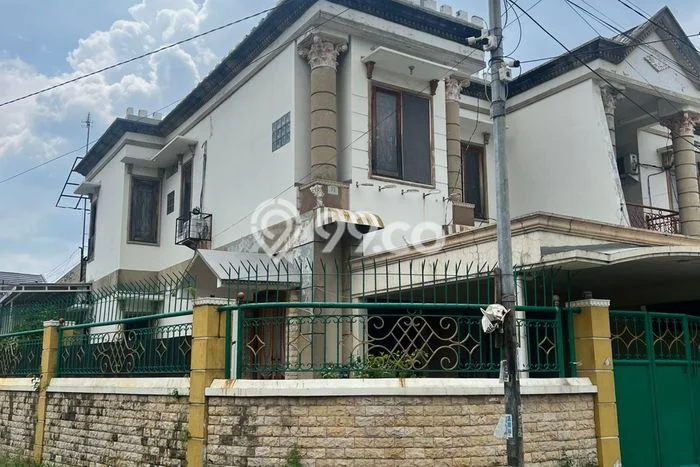 Hunian Nyaman Asri 3 KT Siap Huni di Jemursari Surabaya Hunian Nyaman Asri 3 KT Siap Huni di Jemursari Surabaya
