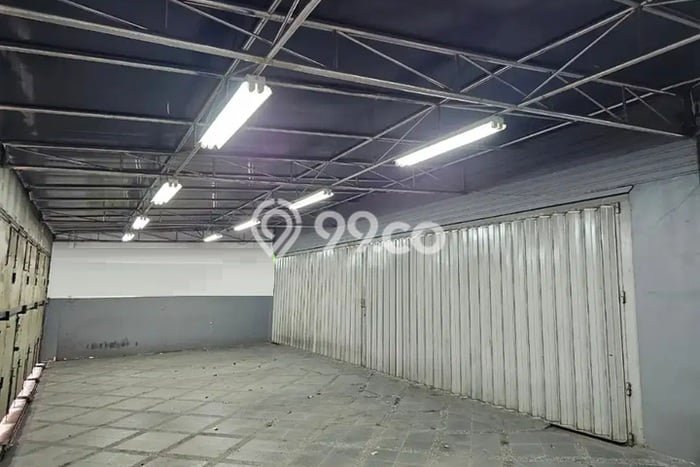 Ruko bagus disewakan di Gubeng Surabaya dengan LB 450m2 harga sewa terbaik Ruko bagus disewakan di Gubeng Surabaya dengan LB 450m2 harga sewa terbaik