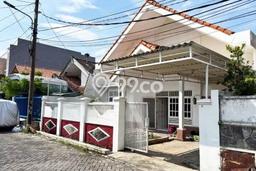 Dijual Rumah Modern 4 KT di Mojoarum, Surabaya Dijual Rumah Modern 4 KT di Mojoarum, Surabaya
