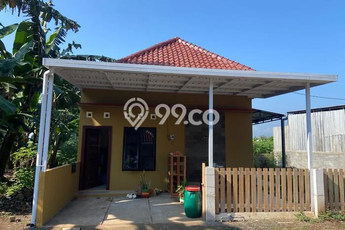 Rumah Harga Nego LT 122m² di Kawasan Residential Semarang Barat, Semarang Rumah Harga Nego LT 122m² di Kawasan Residential Semarang Barat, Semarang